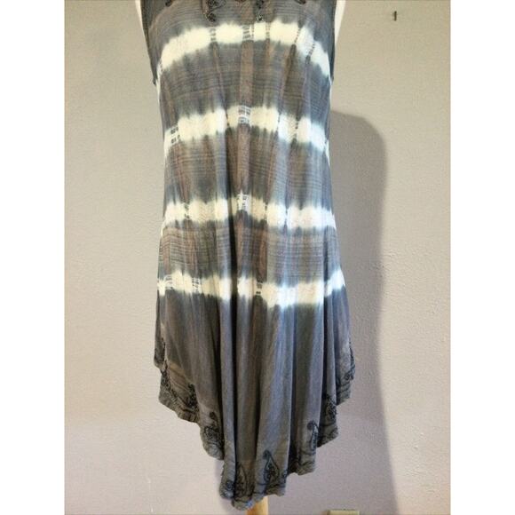 Zuriet Beaded Grey & White Tunic/Cover Up/Mini Dress Free Size - Picture 4 of 16